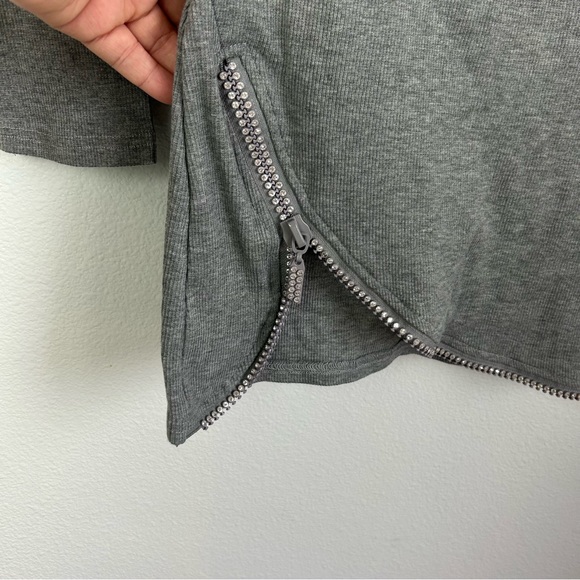 CBR Beaded Off Shoulder Sweater Size Large - Picture 6 of 10